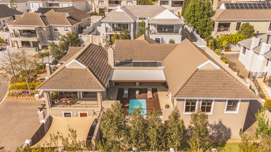 4 Bedroom Property for Sale in Zevenwacht Country Estate Western Cape